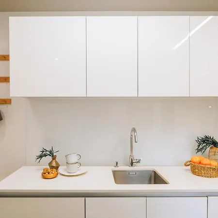 Seminiak - 1 Bedroom And Parking In Saldanha