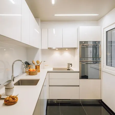 Appartement Seminiak - 1 Bedroom And Parking In Saldanha *