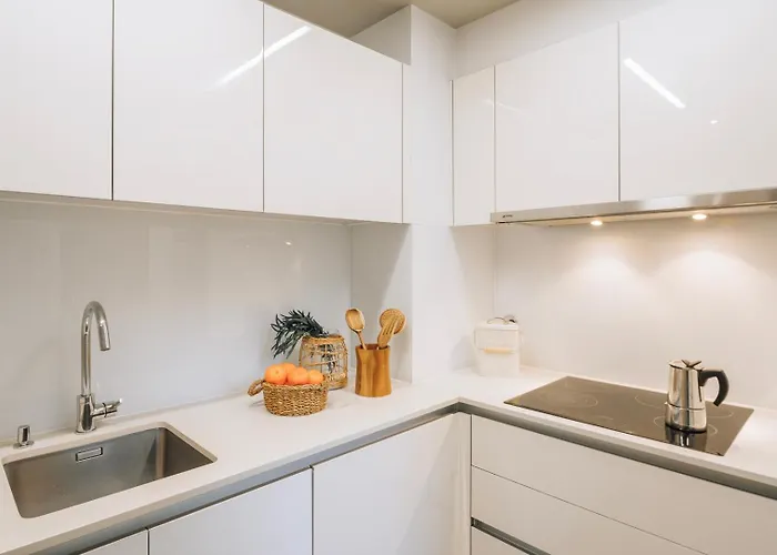 Seminiak - 1 Bedroom And Parking In Saldanha شقة Lisboa