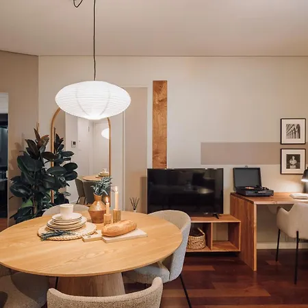 Seminiak - 1 Bedroom And Parking In Saldanha Lejlighed